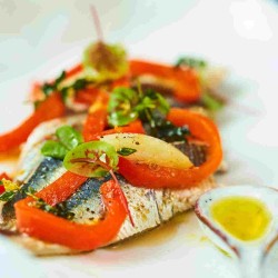 Süßer Essig mit rosa...